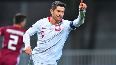 ليفاندوفسكي يقود تشكيل بولندا أمام إستونيا في تصفيات أمم أوروبا 