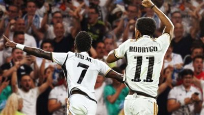 خوفا من رحيل محمد صلاح.. ليفربول يسعى لضم نجم ريال مدريد 