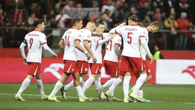 تصفيات أمم أوروبا | بولندا تنتزع فوزا صعبا من ويلز.. وأوكرانيا تنتصر على أيسلندا