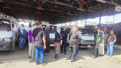 محافظ أسوان: تكليف الجهات المختصة باتخاذ الإجراءات اللازمة لمنع استغلال الركاب