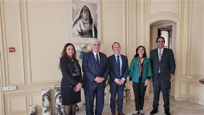 وزير التعليم العالي يبحث تعزيز التعاون مع عدد من رؤساء الجامعات الفرنسية