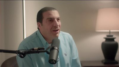 احمي نفسك من الانهيار.. عمرو خالد يوضح 3 خطوات لحماية الصحة النفسية