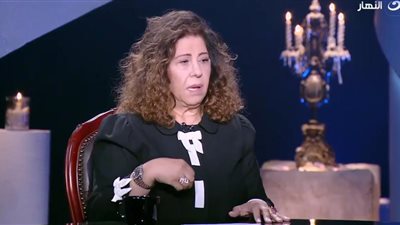 ليلى عبد اللطيف: ممكن أحمد العوضي وياسمين عبد العزيز يرجعوا.. وبعمل استشارات في التليفون