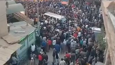 اتسحروا وماتوا.. تشييع جنازة 3 أشخاص من أسرة واحدة توفوا بسبب الغاز بالمنوفية | بث مباشر