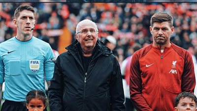 ليفربول يحقق حلم مدرب مانشستر سيتي السابق قبل موته