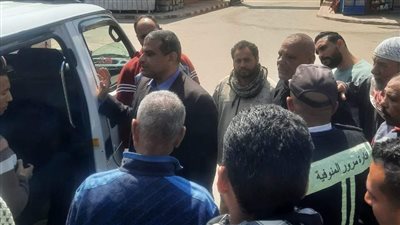 حملات مكثفة على المواقف ومحطات الوقود بالمنوفية للالتزام بالتعريفة الجديدة