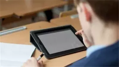 لطلاب آداب الزقازيق.. رابط الدخول على المنصة الإلكترونية لـ أداء امتحانات الميدتيرم 