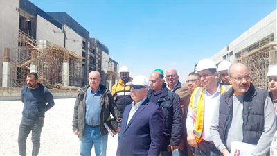 وزير النقل: الخط الأول لمشروع القطار السريع يوفر 72 ألف فرصة عمل متنوعة