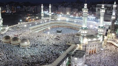 هل ورد عن النبي؟.. دعاء ختم القرآن كاملًا من الحرم المكي 