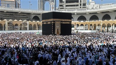 السعودية: إقامة صلاة الخسوف في المسجد الحرام اليوم الأحد