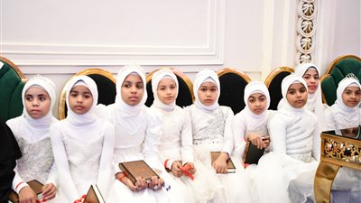 أهل الله وخاصته.. تكريم 175 من حفظة القرآن الكريم في قنا | صور 
