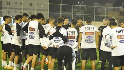 المنتخب الأولمبي يختتم تدريباته للقاء السعودية.. ومشهور يحفز اللاعبين