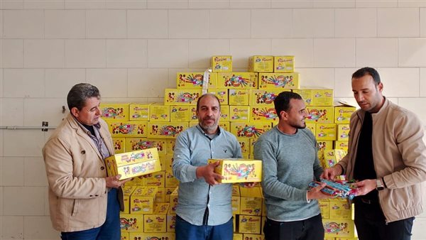 عبوات غذائية منتهية