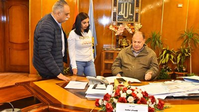 محافظ أسيوط: اعتماد المالية للائحة الإدارية لمركز معلومات شبكات المرافق والبنية الأساسية