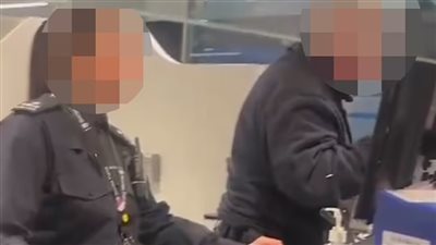 استغاثتهما كشفت الواقعة.. محامٍ يحتجز رجلا وزوجته ويجبرهما على توقيع إيصالات أمانة بالسلام