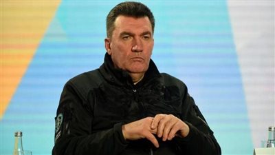 زيلينسكي يُقيل رئيس مجلس الأمن القومي الأوكراني من منصبه 