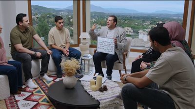 الرضا يبدأ من هنا.. الداعية الإسلامي عمرو خالد يخصص حلقة برنامجه اليوم عن معنى الحياة