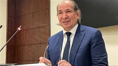 خالد قنديل ناعيًا ياسين تاج الدين: فقدنا قامةً من قامات الوفد