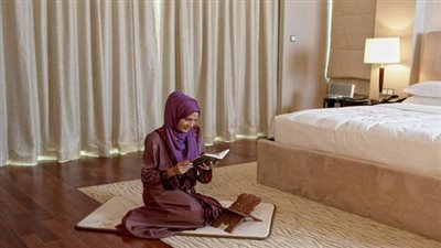 حكم اعتكاف المرأة في بيتها.. دار الإفتاء توضح