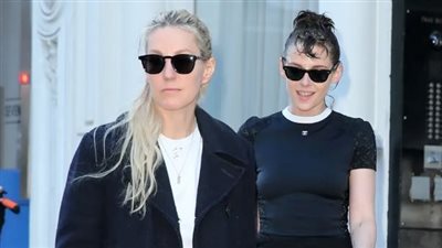 الممثلة كريستين ستيوارت: خضعت رفقة خطيبتي ديلان ماير لعملية تجميد البويضات