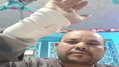 بسلاح أبيض..إدارية تعتدي على مدير مدرستها بالأقصر والأخير: لن أسكت ولو كلفني حياتي 