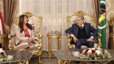 محافظ المنيا يستقبل السفيرة الأمريكية بالقاهرة لبحث سبل التعاون المشترك