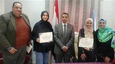 وكيل مديرية التعليم بكفر الشيخ يكرم المشاريع الفائزة على مستوى الجمهورية في معرض العلوم والهندسة