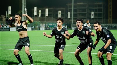 زد 2007 يحقق ريمونتادا على أستون فيلا ويتأهل لـ نصف نهائي بطولة زد الدولية |صور