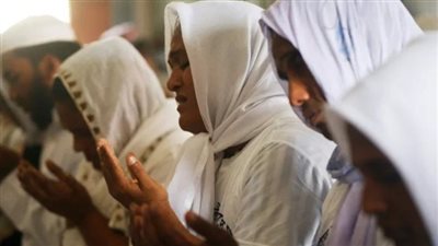 غالبيتها من المسلمين.. بنجلادش تخصص مسجدًا ومقبرة للمتحولين جنسيًا من النساء