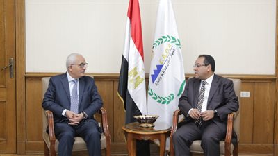 التعليم والتنظيم والإدارة يبحثان شروط التقدم لمسابقة شغل أكثر من 18 ألف وظيفة معلم مساعد