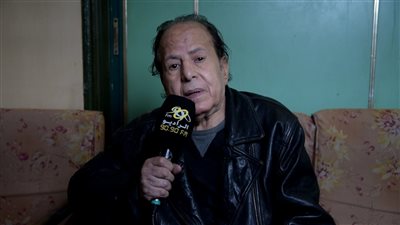 الفنان عادل الفار: وفاة ابني الوحيد في حادث وجع قلبي.. وكل ما أشوف رسايلي معاه قلبي يتقطع