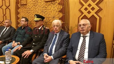 عمل معه سنوات.. طارق شوقي يقدم واجب العزاء في الدكتور محمد مجاهد