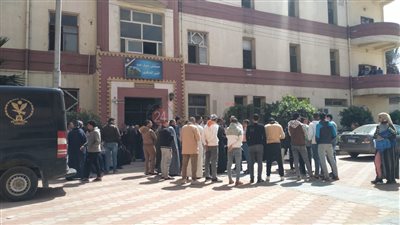 اشتباه في إصابة 7 طالبات ثانوي بتسمم بعد أكلة كشري في المنوفية