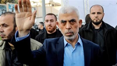 صحيفة عبرية تكشف أسباب تخوف إسرائيل من اغتيال السنوار