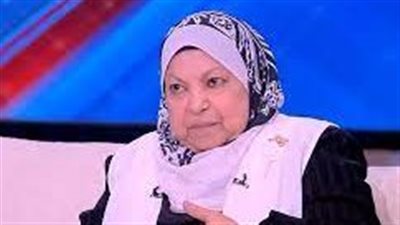 سعاد صالح عن عودة الدين للمجموع: أطالب بوضع منهج يجمع قيم المسيحية والإسلام 