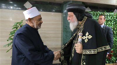البابا تواضروس الثاني يهنئ شيخ الأزهر بعيد الفطر | صور 