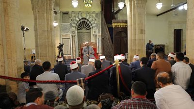 درس التراويح بالأزهر: كلمة التوحيد هي أول ما يدعى إليه الإنسان.. ولا يُقبل قول ولا عمل بدونها