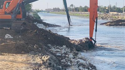 انتهاء أعمال تقوية جسر عين غصين المنهار بترعة الإسماعيلية | صور 