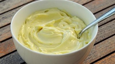 طريقة عمل المايونيز هاينز.. بنفس الطعم والجودة!
