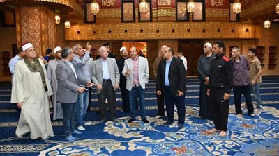 قبل افتتاحه.. فودة يتابع تطوير مسجد الصحابة بشرم الشيخ