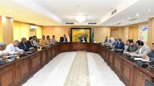 محافظ الفيوم يوجه