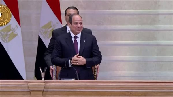 مقر البرلمان بـ العاصمة