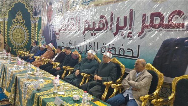 أسرة الشهيد عمر القاضي