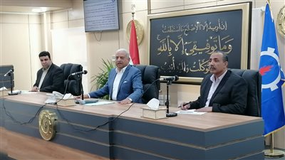 محافظ السويس: إلغاء الإجازات لقيادات المديريات والمصالح الحكومية والمرافق الحيوية في العيد