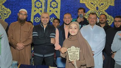 أهالي جروان بالمنوفية يكرمون 425 من حفظة القرآن الكريم|صور