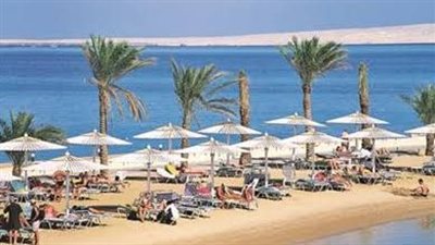 رأس سدر تتزين لاستقبال زائريها فى عيد الفطر المبارك.. صور