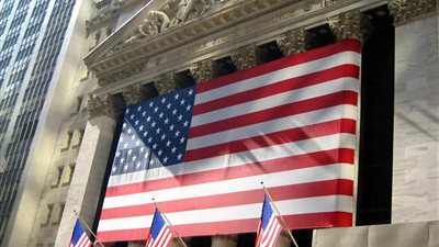 أستاذ علوم سياسية: هناك فرصة لخروج أوروبا من تبعية أمريكا