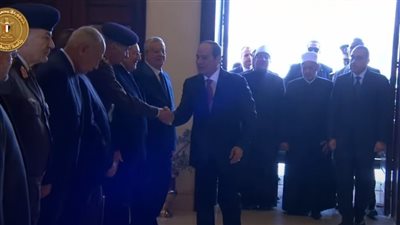 الرئيس السيسي يصل مقر احتفالية الأوقاف بليلة القدر