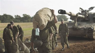 إعلام إسرائيلي: الجيش ينشئ معبرا جديدا للمساعدات إلى غزة لتجنب فتح معبر إيريز