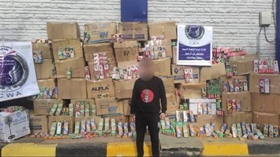 قرار قضائي جديد ضد مراقب صحة متهم بحيازة 3 ملايين قطعة ألعاب نارية بالمنوفية 